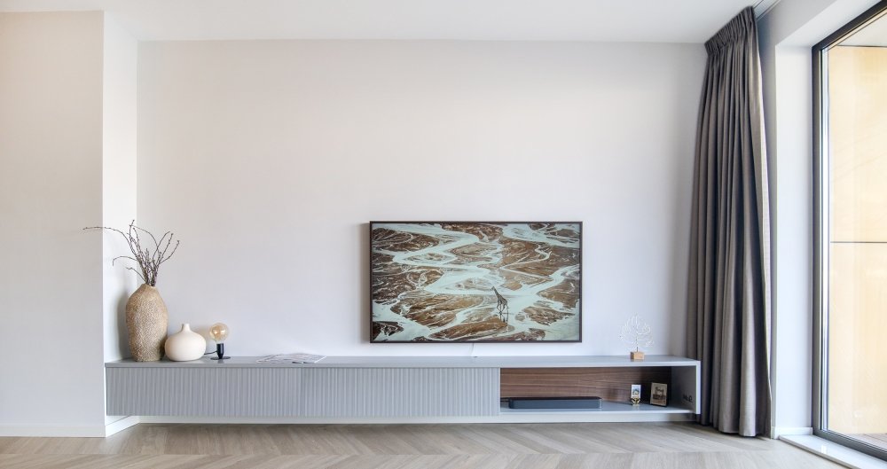 Extra lang zwevend TV-meubel (foto 2)