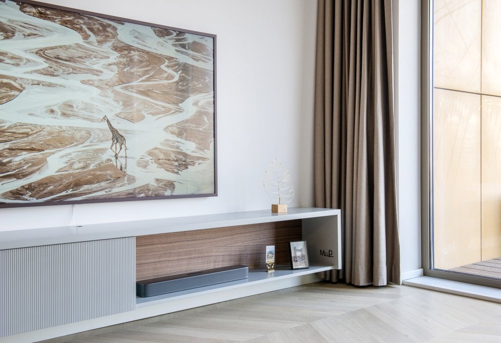 Extra lang zwevend TV-meubel (foto 7)